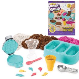 Spin Master 6059742 Kinetic Sand Ice Cream Treats Arena Mágica Perfumada Vainilla Chocolate Fresa con Accesorios +6 años Precio: 20.50000029. SKU: S2415152