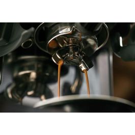 Sage SES880BTR4EEU1 Cafetera Barista Touch™ Negra con Pantalla Táctil y Texturización Automática de Leche Sage SES880BTR4EEU1 Cafetera Barista Touch™ Negra con Pantalla Táctil y Texturización Automática de Leche