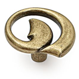 Giusti Pomo Galia Zamak Elegir Acabado Antica Firenze Plata Vieja Precio: 1.98999988. SKU: B1GVAP7FWD