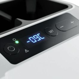 Dometic DOM0034223331030 Nevera Portátil Eléctrica CFF12 Compresión 13L 12V 24V 230V Negro Dometic DOM0034223331030 Nevera Portátil Eléctrica CFF12 Compresión 13L 12V 24V 230V Negro