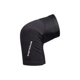 Rodillera Endura Strack Lite Knee Protector Ciclismo Negro Precio: 69.9864. SKU: B18QJW2H5Z