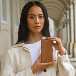 dbramante1928 Funda Tipo Folio de Cuero Genuino Marrón Claro para Samsung Galaxy S22 Ultra