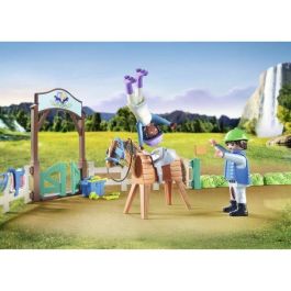 Playmobil Escuela Moderna de Equitación con Figuras, Caballo y Accesorios - Materiales Sostenibles