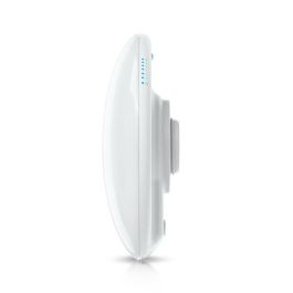Ubiquiti Device Bridge Pro, pole mount, 2x GbE LAN, PoE/PoE+, WiFi 5 GHz, 867 Mbps, UV-resistant polycarbonate, IPX6, white Ubiquiti Device Bridge Pro, pole mount, 2x GbE LAN, PoE/PoE+, WiFi 5 GHz, 867 Mbps, UV-resistant polycarbonate, IPX6, white