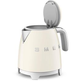 Smeg KLF05CREU Mini Hervidor de Agua Beige, 0.8L, 1400W, Acero Inoxidable, Indicador de Nivel de Agua, Filtrado