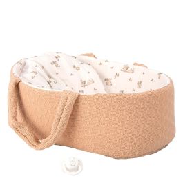Muñecas Arias Muñeca Elegance Babyto Niño con Capazo y Bolsa, Cuerpo de Vinilo, 33 cm, Marrón, +3 años Precio: 29.94999986. SKU: B15BL8S9SR