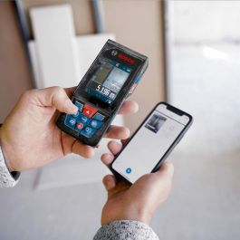 Bosch Professional GLM 150-27 C Telémetro Láser para Exteriores con Zoom, 150m de Alcance, Pantalla IPS 2.8", Bluetooth