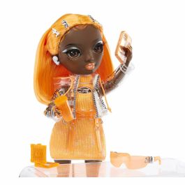 Rainbow High MGA583127EUC Muñeca Maniquí Michelle St Charles Naranja Flúor Serie 5