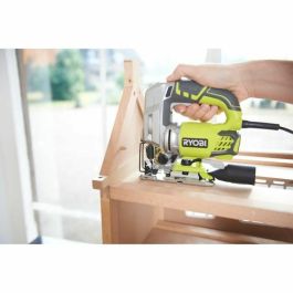 Ryobi Sierra de calar compacta 600W, 85mm madera, LED, cambio hoja sin herr., péndulo 4 pos., soplador, estuche + 5 hojas