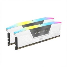Corsair VENGEANCE RGB Light Enhancement Kit, Kit de mejora de luz LED RGB, Blanco Precio: 59.50000034. SKU: B18PKD26WJ