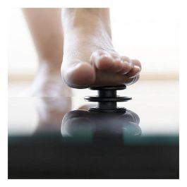 Cecotec 10100 Báscula Personal Electrónica EcoPower sin Pilas, Análisis Corporal BIA, 4 Usuarios, 180 kg, Cristal Negro