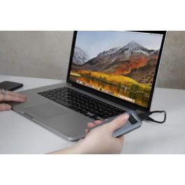 Verbatim SSD Portátil 1 TB USB-C con Lector de Huella Dactilar, Cifrado AES 256-bit, 5Gbps, Gris Verbatim SSD Portátil 1 TB USB-C con Lector de Huella Dactilar, Cifrado AES 256-bit, 5Gbps, Gris