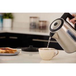 Hervidor de agua - RUSSELL HOBBS - HEATON - 2400 W - 1,7 L - Acero inoxidable Hervidor de agua - RUSSELL HOBBS - HEATON - 2400 W - 1,7 L - Acero inoxidable