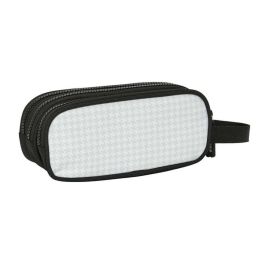 Bolso Escolar Portatodo Safta Triple Real Madrid 1 Equipacion 24-25 85x210x70 mm Bolso Escolar Portatodo Safta Triple Real Madrid 1 Equipacion 24-25 85x210x70 mm