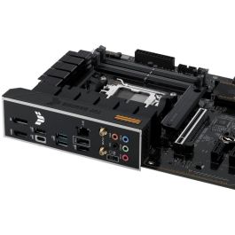 ASUS TUF GAMING A620-PRO WiFi AMD A620 Socket AM5 ATX, Compatible con AMD Ryzen 7/9 7th Gen, DDR5, Wi-Fi 6, 90MB1FR0-M0EAY0