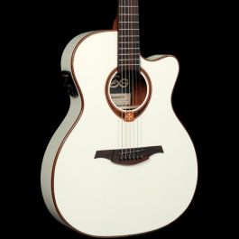 LAG Guitarra Acústica Auditorium Slim Cutaway Tramontane 118 A/E - Ivory White Precio: 603.369888. SKU: B1GZSP3JW8