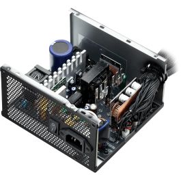 XPG KYBER 750W Unidad de Fuente de Alimentación PC ATX 3.0 80 PLUS Gold No Modular 12VHPWR Negra
