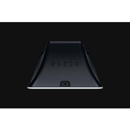 Razer RC21-01900100-R3M1 Soporte de Recarga para PlayStation 5, Blanco