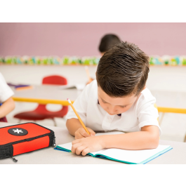 Antartik Plumier Escolar Doble Cremallera Rojo 28 Piezas (12 Rotuladores, 12 Lápices, Goma, Sacapuntas, 2 Lápices HB)