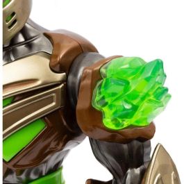 Figura articulada - GORMITI - Gormiti con arma modelo Tierra - 27 cm - a partir de 4 años - GRV061 Figura articulada - GORMITI - Gormiti con arma modelo Tierra - 27 cm - a partir de 4 años - GRV061