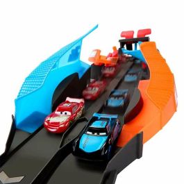 Mattel HPD80 MATHKX48 Circuit Glow Racers, Juguete de Carreras que Brilla en la Oscuridad para Niños +4 Años