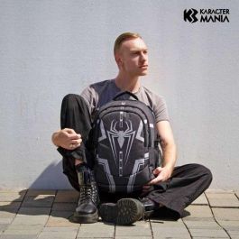 Karactermania Mochila Spiderman Run. Plus Fan Town 44x34x21 cm con 3 Compartimentos y Puerto USB