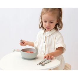 KioKids Set Cubiertos Infantiles Acero Inoxidable y Silicona, Mangos Antideslizantes, Bordes Redondeados, Lavavajillas, Gris, +6 meses, 14 cm