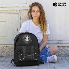 Karactermania Mochila Miércoles Plus Chains 43x30x18 cm Ripstop Negra Resistente Líquidos Espalda Transpirable