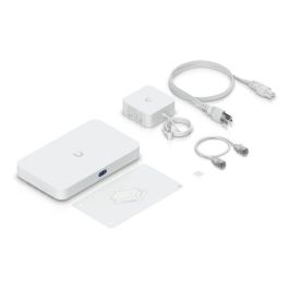 Ubiquiti Cloud Gateway Fiber Desktop 10G SFP+/10 GbE RJ45 con Switch Integrado 4 Puertos 2.5 GbE y PoE+ para Sistemas UniFi