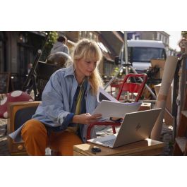 Poly Voyager 5200 BT700 Auricular Bluetooth USB-A con Dongle, Cancelación Ruido, Certificado Microsoft Teams para Oficina y UC