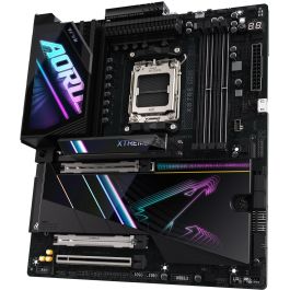 Gigabyte GA-X870E A XTREME AI TOP Placa Base AM5 para AMD Ryzen 9000 DDR5 8800MHz PCIe 5.0 M.2 Wi-Fi 7