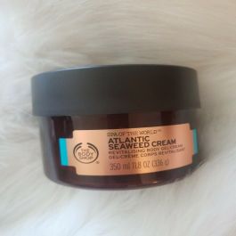 The Body Shop Gel de Ducha Corporal Algas Marinas 350ml Precio: 23.68999952. SKU: B1JVYMTBVG