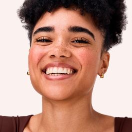 CATRICE #030-Cheeky Coral Colorete Baked SOFT GLAM Rosado con Brillo para Rostro 5,6 gr