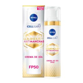Nivea LUMINOUS 630º Fluido Día Antimanchas SPF50 con Ácido Hialurónico y Vitamina E - 40 ml