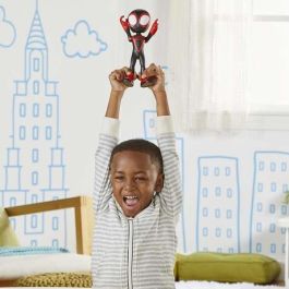 Hasbro Figura de Acción Spidey Superhéroes 22.5 cm, Modelos Surtidos, Edad 3+ años
