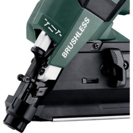Metabo NFR 18 LTX 90 BL Clavadora a batería 18V con MetaBOX 340 Metabo NFR 18 LTX 90 BL Clavadora a batería 18V con MetaBOX 340