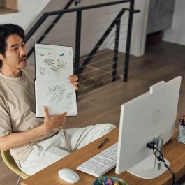 HP Ordenador Todo en Uno 24-cr0069nf 23.8" FHD Core i3-N300 8GB RAM 512GB SSD Windows 11 + Teclado y Mouse