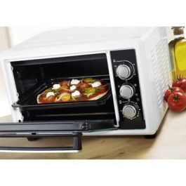 Mini horno BRANDT FC160MW - 16 L - Convección natural - Multifunción que incluye calor del ventilador Mini horno BRANDT FC160MW - 16 L - Convección natural - Multifunción que incluye calor del ventilador