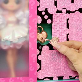 L.O.L. Surprise OMG Eye Spy Fairy Muñeca con Accesorios y 15 Sorpresas para Niñas +3 Años