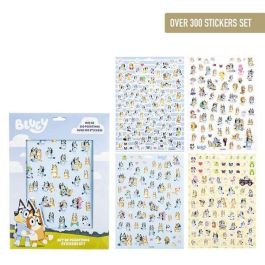 Cerdá Pack de Pegatinas Infantiles Bluey, Set de Adhesivos Decorativos, 18x25 cm, Color Azul, para Niños +3 Años Cerdá Pack de Pegatinas Infantiles Bluey, Set de Adhesivos Decorativos, 18x25 cm, Color Azul, para Niños +3 Años