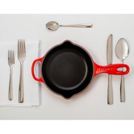 Le Creuset Sartén para Asar y Servir de Hierro Fundido Rojo Horno 23 cm