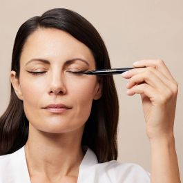 Sensai Designing Liquid Eyeliner #02-Deep Brown 0,6 ml