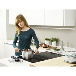 Fissler Vitavit® Premium Olla a Presión 8L con Cestillo y Trípode, Apto para Inducción, Superficie Novogrill, Modelo 622-812-08-070/0 Fissler Vitavit® Premium Olla a Presión 8L con Cestillo y Trípode, Apto para Inducción, Superficie Novogrill, Modelo 622-812-08-070/0