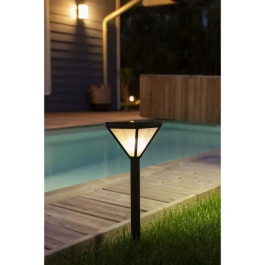 Farol solar Galix en acero inoxidable y vidrio, 25 lúmenes, 8 horas de iluminación, 1 LED COB filamento blanco cálido Precio: 32.49999984. SKU: B18D7PELR3