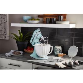 Kitchenaid Bol Cerámico 4,7 Litros Blanco, Apto para Microondas, Horno y Congelador, con Pico Vertedor y Asa Kitchenaid Bol Cerámico 4,7 Litros Blanco, Apto para Microondas, Horno y Congelador, con Pico Vertedor y Asa