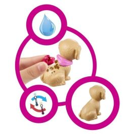 Barbie Tienda de Mascotas Playset con Muñeca, 4 Mascotas, 20+ Accesorios y Elementos Sensoriales que Cambian de Color