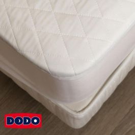 DODO Protector de Colchón Aalborg Acolchado e Impermeable - 90x190 cm - Sábana Ajustable para Colchones hasta 42 cm