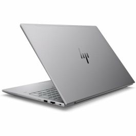 Laptop HP 16" 32 GB RAM 1 TB SSD NVIDIA RTX 2000 Ada Qwerty Español amd ryzen 9-8945hs