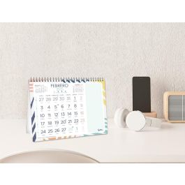 Calendario Espiral Triangular Liderpapel De Sobremesa Serie Joven 2025 14x14 cm Papel 128 gr Con Pegatinas