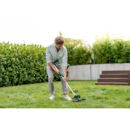 Bosch Cortacésped UniversalGrass Cut 18-260 con Batería para Cortar Hierba y Malas Hierbas